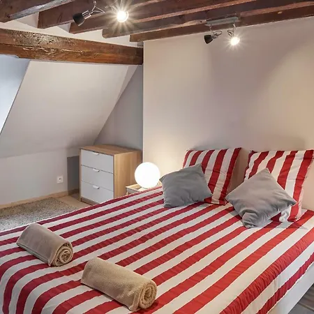 Le Saint Pierre, Atypique Au Coeur Du Centre Ville * Caen