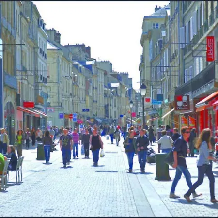 Le Saint Pierre, Atypique Au Coeur Du Centre Ville * Caen