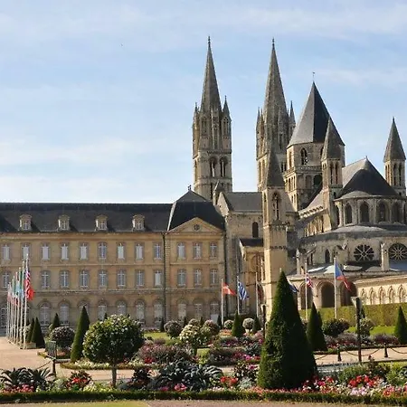 Le Saint Pierre, Atypique Au Coeur Du Centre Ville Daire *